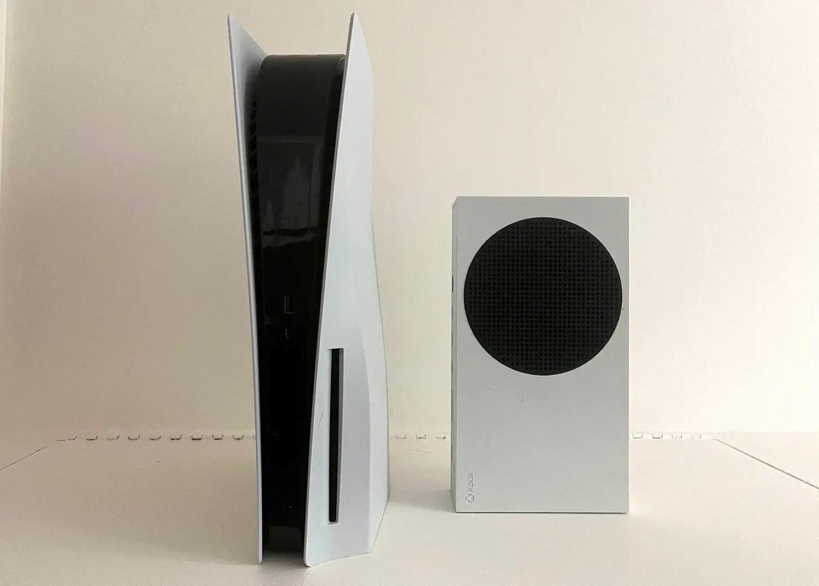 η στάση των Sony και Microsoft για την επιστροφή χρημάτων εξοργίζει το gaming κοινό.
